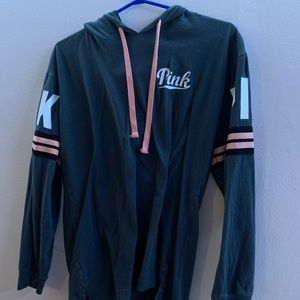 Pink VS Sweatshirt Small